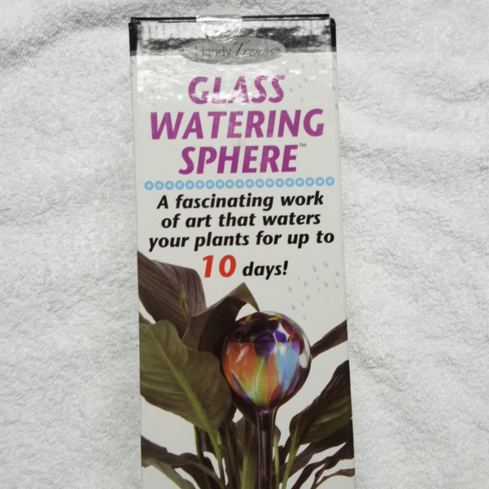Handy Trends Watering Sphere new sealed, in box